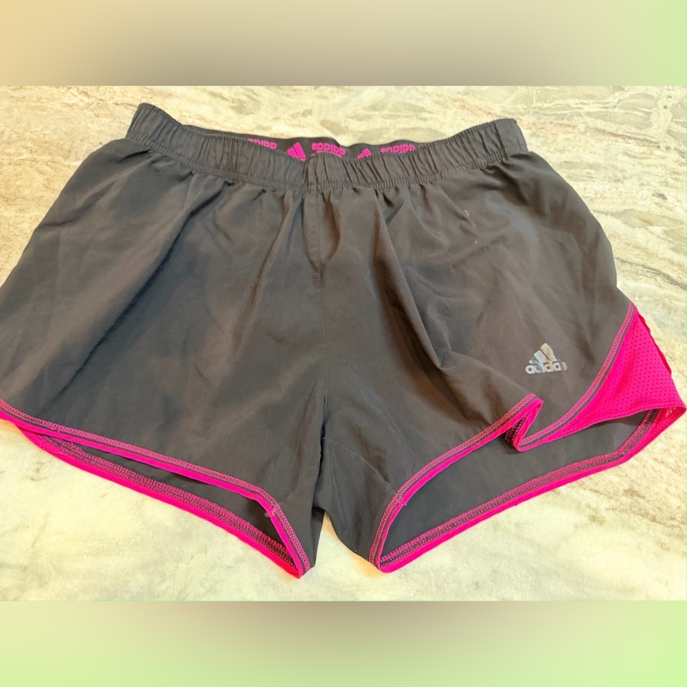 Adidas Black Pink Athletic Shorts Women’s Medium Workout Running